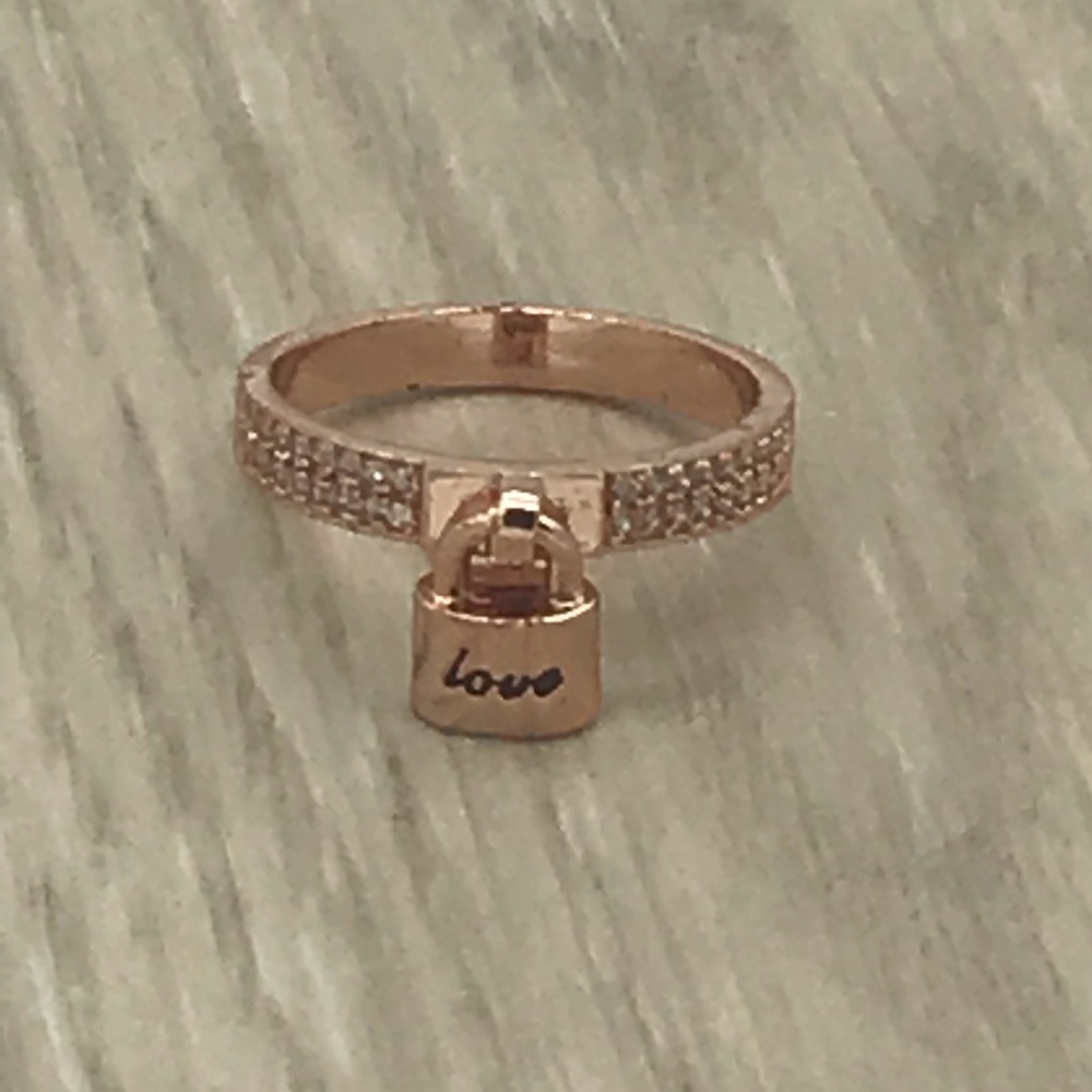 18K gold filled  Love locket ring Size 7